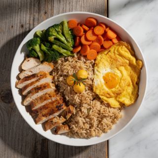 Savory Chicken and Vegetable Breakfast Rice Bowls