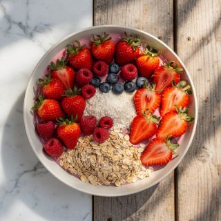 Strawberries Rolled oats Bowl #3