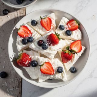 Frozen Yogurt Bark
