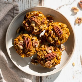 Baked Pumpkin Oatmeal Cups