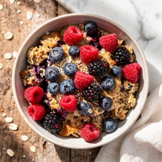 Antioxidant Berry Muffin Baked Oatmeal